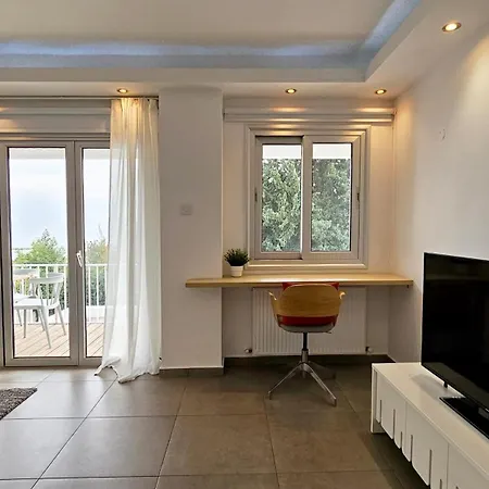 Phaedrus Living Ocean Pearl Апартаменты